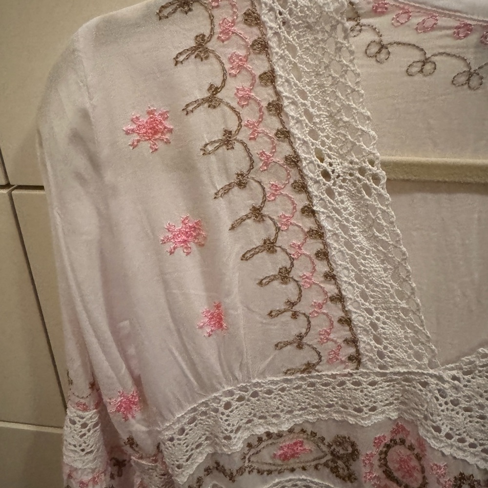 Kiwi saint tropez cover up, size small - Picture 3 of 7